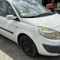 Vehicule-RENAULT-SCENIC-2-PHASE-2-2005-57357252c19ad550bd2b73106b9451209e70b1e06296bdf88605d55f74c610b0_mtn.jpg