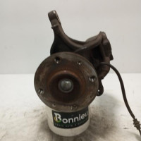 102309429-afe2b8e7-e632-4efd-9090-939407ffb27d-Piece-Fusee-avant-droit-1607557580-PEUGEOT-208-1-PHASE-1-6f4861c0653ce97e51315b2e006a24a28bae702ddb68c35c7bcdf540dc349d73_m.jpg