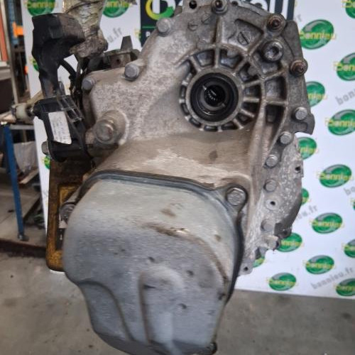 102309996-ac6997c9-721b-454a-b6f5-59319c128909-Piece-Boite-de-vitesses-9803846180-PEUGEOT-208-1-PHASE-1-ce0b82eef6a42c6a699e40075baaaaa321ba4318cb19aea6318a05f0beee545d_m.jpg