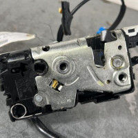 102480759-e3dbdb59-4529-443c-9e2c-ad3c1e48f386-Piece-Fermeture-centralisee-avant-droit-00009136Y8-CITROEN-C4-PICASSO-1-aed4e8e5bbd42edc8ff6270f0a1da40e44a73e4a603253f7c2f19ebe6705e1bf_m.jpg