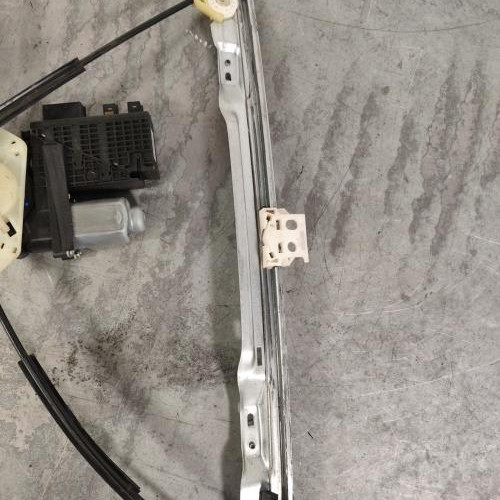 102480766-621880c8-7389-4f1b-b5b2-dcd5d89ab521-Piece-Leve-vitre-electrique-avant-droit-00009222CT-CITROEN-C4-PICASSO-1-d3cd6601884025f7b00515d42a3c6b6e07544e017ec4099f574d1f56f523557f_m.jpg