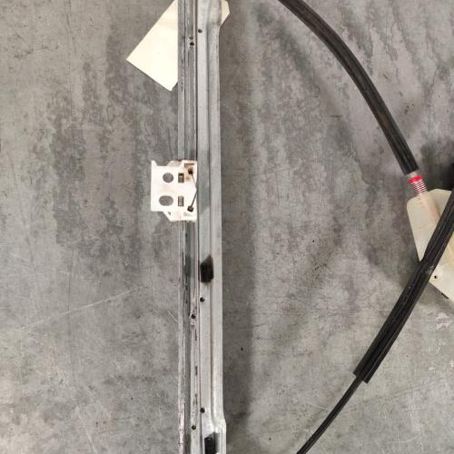 102480766-8f8d11a6-e1cb-4f5d-a6a1-a5414c9cf1f0-Piece-Leve-vitre-electrique-avant-droit-00009222CT-CITROEN-C4-PICASSO-1-dba8629836f18c5c4c75f18ab16f85c3867daed0eb07a30ba7d0a787ba1a8864_m.jpg