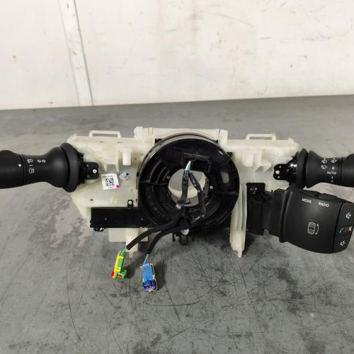 Com (Bloc Contacteur Tournant+Commodo Essuie Glace+Commodo Phare)