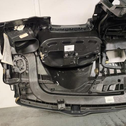 102486459-5f9ed658-eb37-468b-bea4-76b7fcc01959-Piece-Planche-de-bord-complete-681007196R-RENAULT-MEGANE-3-PHASE-2-BREAK-f27e2bb508b078ed2aa0e068f87007ac17e51b3c0a0703e3cb450b704584042c_m.jpg