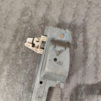 102545346-78375b93-4ad0-4952-a5d6-444d66485218-Piece-Leve-vitre-electrique-arriere-gauche-8201010935-RENAULT-GRAND-SCENIC-2-PHASE-1-38bfb813797ebdfde8aaa68b71bd1bbf38a6f0240bd7fb5876ebcdcd597d3aa2_m.jpg