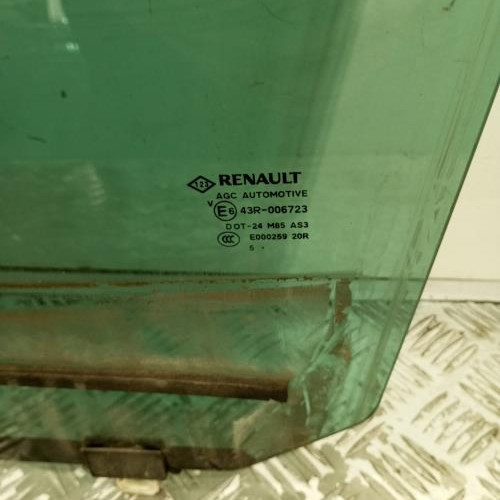 102549909-6c2ad047-d175-433a-a64c-de88eb3371d2-Piece-Vitre-arriere-gauche-823010011R-RENAULT-SCENIC-3-PHASE-3-350f6a6f09e1b8101ca91700b90ffc6f1fed898f0c66187a7026aea5fa3b5476_m.jpg