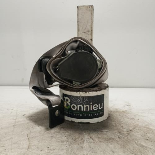 Ceinture arriere droit