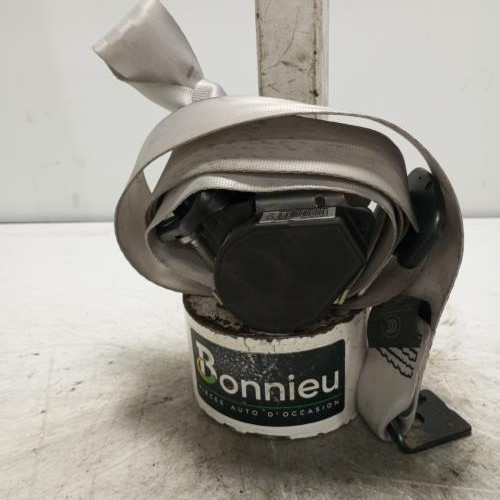 102550824-68f862fe-74f9-4275-99a9-cd72d333fd08-Piece-Ceinture-arriere-gauche-888415677R-RENAULT-SCENIC-3-PHASE-3-1f7f094800b87f2cefc3f33f922e21c47a3fec51bd532e4df3212f80c7a9fb31_m.jpg