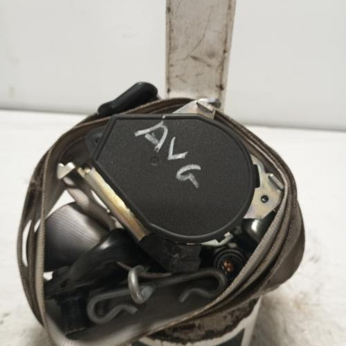102550826-520d9741-f4ef-4144-ab39-a46a5991b3f9-Piece-Ceinture-avant-gauche-868851641R-RENAULT-SCENIC-3-PHASE-3-016eb3820ee1736c7adc0c940a3bf20e87e6153932ada8576842958889a61f44_m.jpg