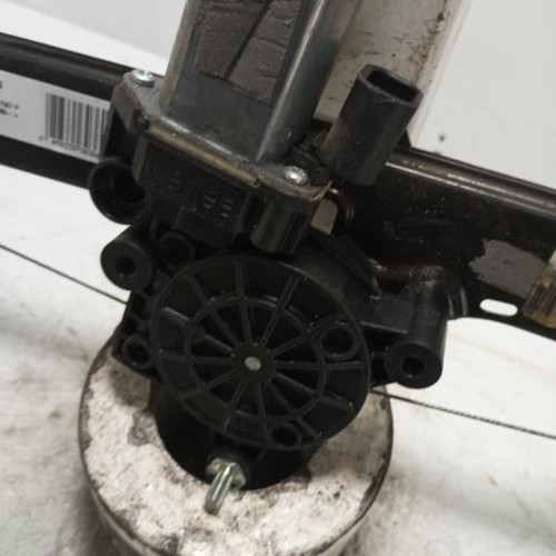 102550985-5538dbdd-db1c-4c4d-949f-5de823e9ffe2-Piece-Leve-vitre-electrique-avant-gauche-51895385-FIAT-GRANDE-PUNTO-beccb2992e58f3269d59bf3d55694c55850b16a658a62f8e0589f30995935305_m.jpg