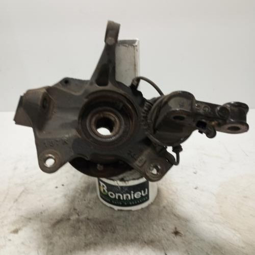 102551292-3a9397f3-a43c-419e-bc32-de47515ed49c-Piece-Fusee-avant-gauche-400159066R-RENAULT-SCENIC-3-PHASE-3-a0e7b4ebbc99705320e614cbe0f13f734282b68b277d727547f16b564f9f9598_m.jpg
