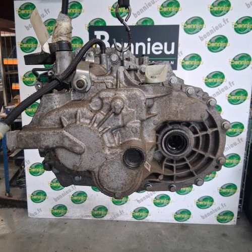 102551498-b7656529-cb7d-4c45-812c-30636ed85d0f-Piece-Boite-de-vitesses-320105487R-RENAULT-SCENIC-3-PHASE-3-d625937f1309ea38bab176e6d614960ddfb683bdb949f0e605970015328cf0e8_m.jpg