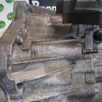 102551498-07524c2d-608c-48bf-8923-eddab50b11df-Piece-Boite-de-vitesses-320105487R-RENAULT-SCENIC-3-PHASE-3-3ffb117444fa25664501bec9fd9a29e443af1ca14bd9c3c11a23a68687efd3b2_m.jpg