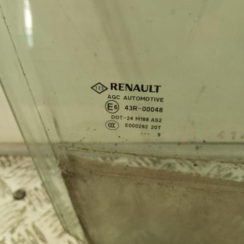 102695161-e2609170-d1f9-4fb7-a1f4-92018e9344a4-Piece-Vitre-arriere-droit-823000011R-RENAULT-GRAND-SCENIC-3-PHASE-1-196fd359476e0784e1b883c4aa421ca5293f2d76488b7f53011dc984f56d4742_m.jpg