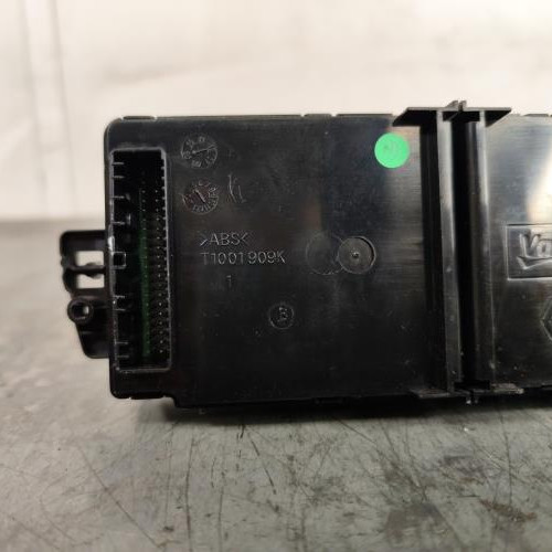 102697404-566b4afa-1e92-47e1-897c-a1223c3cd178-Piece-Commande-chauffage-275109409R-RENAULT-GRAND-SCENIC-3-PHASE-1-4117976afadd250dd17a1bcb39dcdecbe2c1e4d60df6d7f4313f8122c875f461_m.jpg