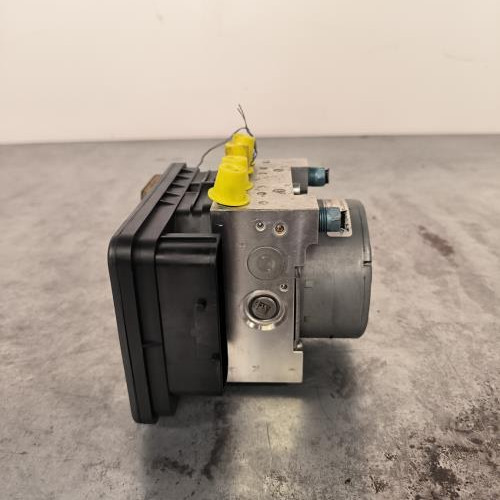 102773316-26ab85d6-c6b2-48a4-a29f-ea3e41f4b4bd-Piece-Bloc-ABS-freins-anti-blocage-34516897117-BMW-SERIE-1-F20-PHASE-2-59b47c9a926939adac06c6666ff43f64d484304950f6269ee1cceb6a579fb5d9_m.jpg
