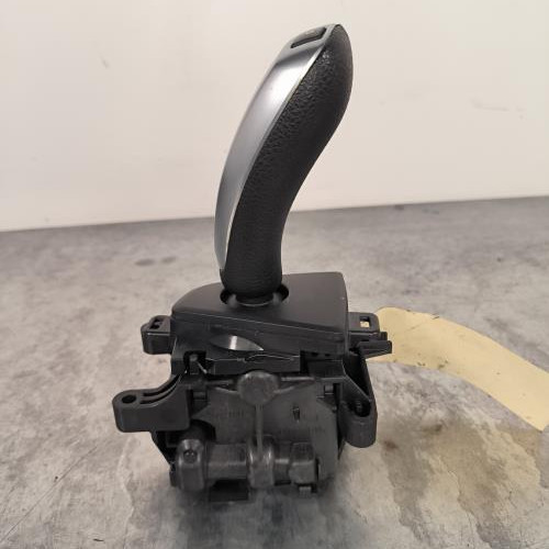 102773326-a123890b-f13a-48aa-8086-e65a9ad8b31f-Piece-Levier-de-vitesses-61319296896-BMW-SERIE-1-F20-PHASE-2-36547b84ba16877e8c4d74f8e6d4ad0479c1b7ffb308067bdefe70fd1c8f7b22_m.jpg