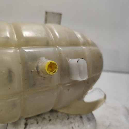 102773331-ee7c31c0-7d25-4b55-9b45-c9c89d715708-Piece-Vase-dexpansion-17137642160-BMW-SERIE-1-F20-PHASE-2-60efdf3cfd0c88cad82da44a9849855207772209ce4462c38539a5315cab78ca_m.jpg