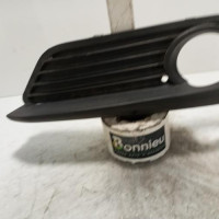 102776244-0b5a8be1-f84d-44b5-98a1-adce7af56b5b-Piece-Enjoliveur-anti-brouillard-51117371666-BMW-SERIE-1-F20-PHASE-2-ef2d03b347cd41bf4608fdf07f00b496640eb858ae1e9bb07303f0c451a71481_m.jpg
