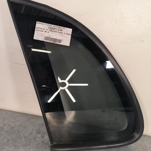 Custode arriere gauche