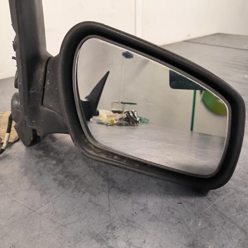 102881096-37cd1910-28d8-4ac5-a13b-9fb632edceea-Piece-Retroviseur-droit-1524486-FORD-C-MAX-1-PHASE-1-2f259e29e42408a4bc8d63783b9165cc1b2f00a161e76e2e3bfd233dddfbaf73_m.jpg