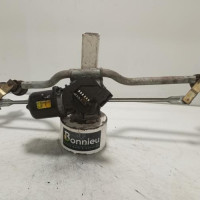 102936661-1cf5ba7d-72e3-48db-8d4f-fd4364814034-Piece-Moteur-essuie-glace-avant-7701207956-RENAULT-CLIO-2-PHASE-2-4391784423bdb737fba8ec284a3907a0da858ce0e73cfd00de0801ca6f57b3f5_m.jpg