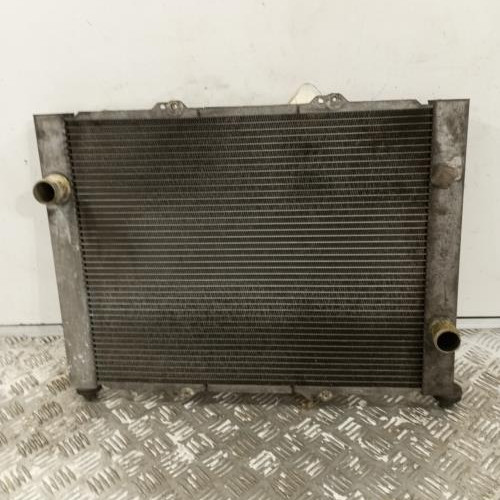 102940003-bc83296f-e9cc-4ac7-afad-324cd0a27b34-Piece-Radiateur-eau-clim-8200757789-RENAULT-CLIO-2-PHASE-2-ef789d0674359c01291a6046011ceffc042df4eca12c064bc9cbafa0f1656da2_m.jpg
