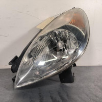 102943771-18e13770-406a-4e3c-b523-f72cd8a2bb33-Piece-Optique-avant-principal-gauche-feuxphare-0000620637-CITROEN-XSARA-PICASSO-PHASE-1-d807a955109a8502234adfdee541d9b98747ab06b6899f3b4e05328e914ec85d_m.jpg