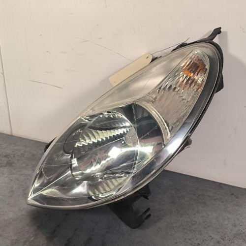 102943771-31545a5a-9ee0-435b-8602-d92a65aa5076-Piece-Optique-avant-principal-gauche-feuxphare-0000620637-CITROEN-XSARA-PICASSO-PHASE-1-e983798dd30945cefdb00f00b9c399e5c37368d76e83da7ea91f679bed0ed7fa_m.jpg