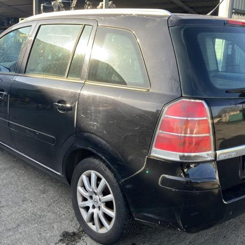 Vehicule-OPEL-ZAFIRA%2520B%2520PHASE%25201-2007-bc7ebe3d7e3b5a16756ba167472aec404396c5092527e789670d09d3a60c82e5_m.jpg