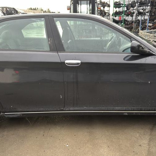 Vehicule-ALFA%2520ROMEO-166-2004-e0db89604a9381214eae72a3a956351ed632b0436c615b000a91d7d34238e43c_m.jpg
