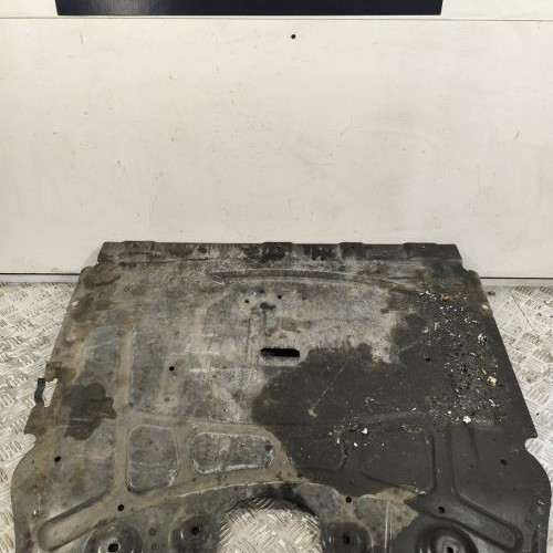 103122140-6d9383c7-33bc-486d-a06f-b8254e82a5be-Piece-Cache-sous-moteur-1775240500-MERCEDES-CLASSE-CLA-118-COUPE-7c98c0718b459b6b44794b1ae2ed6005209c15f3937236ad9f90e03cfc46cee1_m.jpg