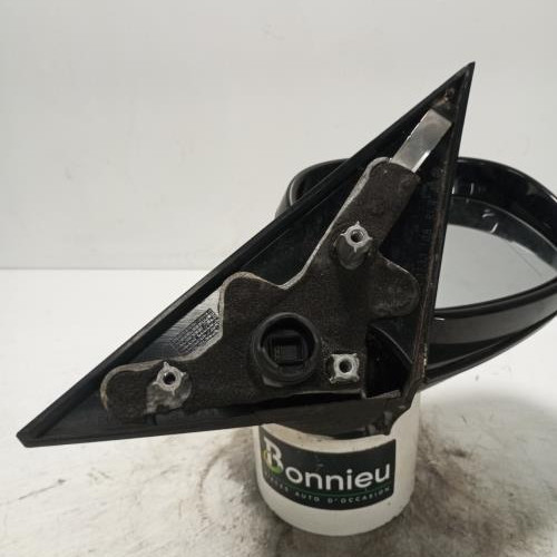 103141527-ef40f39e-b3d5-4701-b3e9-5457db0a9dc6-Piece-Retroviseur-droit-51167282044-BMW-SERIE-1-E88-CABRIO-03de47136f0445b89435599f6a9ece2c74ce3614235b413d28e214cb8fec4ada_m.jpg