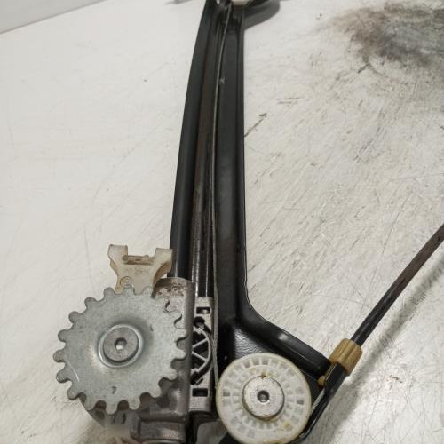 103142407-2dd0c8df-5c63-40d1-8e52-d58adcd36e84-Piece-Leve-vitre-electrique-avant-gauche-51337165595-BMW-SERIE-1-E88-CABRIO-2fd3c40005abe1c593ed141ba576d13427bea847bb593e5408e87b1357d6f0d1_m.jpg