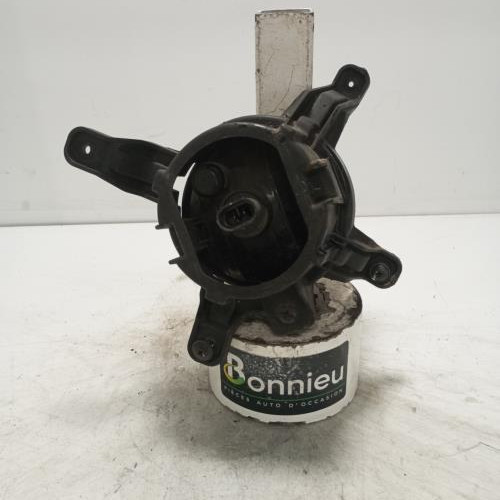 103158391-8c05f4d2-60ef-46ba-9e7e-eacd56241f2d-Piece-Anti-brouillard-gauche-feux-922012Y000-HYUNDAI-IX-35-PHASE-2-dda4bfe4c875bcf23b24fd12ef3a4d623c25262afeb881694ba5d01231f07984_m.jpg