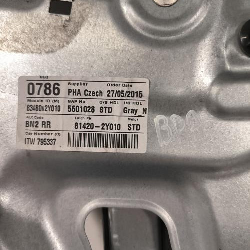 103158705-215bcebb-5a24-49d3-91f7-9e070bb69e89-Piece-Leve-vitre-electrique-arriere-droit-834022Y000-HYUNDAI-IX-35-PHASE-2-e728c96ed384655ebe9b91889e2a926650ee4530578f1ba423290ff8dae23802_m.jpg