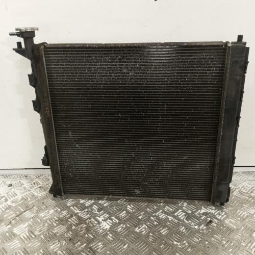 103159098-ce2de2b6-1176-4f63-aba0-aeded13b0474-Piece-Radiateur-eau-253102Y001-HYUNDAI-IX-35-PHASE-2-503e161c1ce112d3df1345e979e60651ab5206ab8aae7cbc191618a63b3129f0_m.jpg