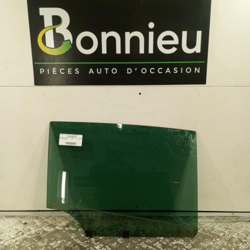 103162410-feff1c81-c9a8-44ae-8814-1c241f00db43-Piece-Vitre-arriere-droit-9204R8-PEUGEOT-3008-1-PHASE-2-6d12a3c2eb83677875565fdb02c6d6962ed5aed4694d0a3ec9f5d1e955ecb6e4_m.jpg
