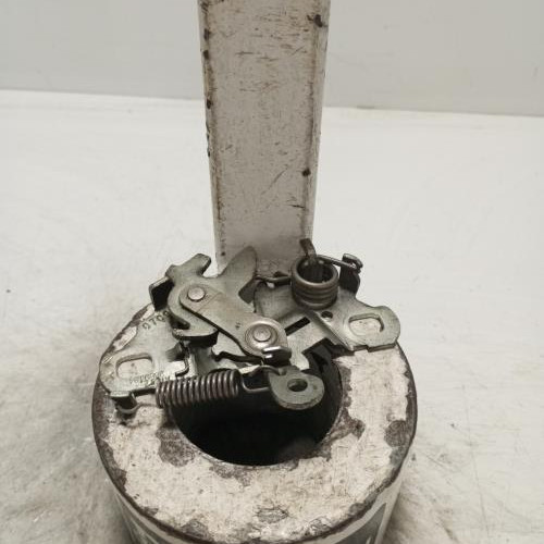 103177471-d977c9e9-d7b5-4abe-a79c-917ac2a63aa0-Piece-Fermeture-de-capot-9673285680-PEUGEOT-208-1-PHASE-2-260177ca79fb98d508da345305abe9e4b08898a4a7b533944192d4392ca51ee3_m.jpg