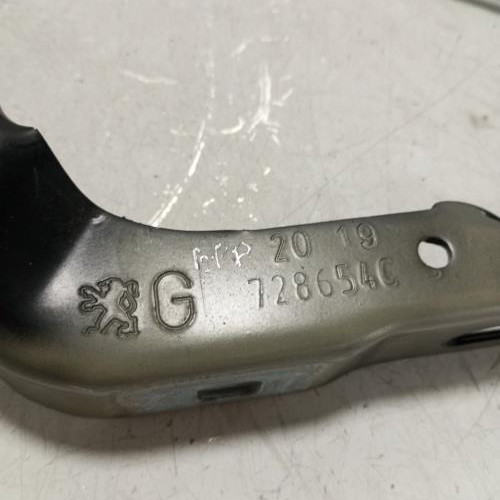 103177908-113a7e9d-a0f2-4844-9625-4352478a8dde-Piece-Charniere-de-capot-9672865480-PEUGEOT-208-1-PHASE-2-81b03223eeb23aefaee80103255729c0c71e1085ac98c246fd202c0e6f4a3ecd_m.jpg