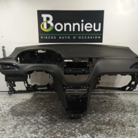 103177927-cad5c022-fc67-4a4e-83eb-ec5366c16d6f-Piece-Planche-de-bord-complete-16077378ZD-PEUGEOT-208-1-PHASE-2-5ba4cf552e68b7660629dc441059f9d2ab8be70da2c7b197c782807d36bf8c3f_m.jpg