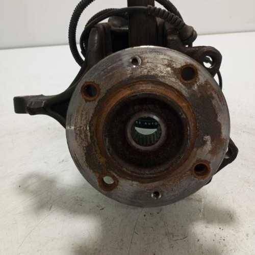 103179039-1b901247-1d5d-4d97-8447-33b1ed6b5856-Piece-Fusee-avant-droit-1607557580-PEUGEOT-208-1-PHASE-2-4db213a3cc8b203869b6f4b0a4bf2168ac78a9ef9c8d2fa94c3755e627df4018_m.jpg