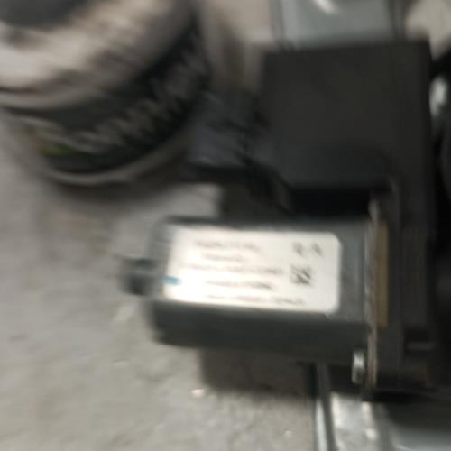 103180015-7e7e2b6e-27b8-4e48-8043-22bb873b8429-Piece-Leve-vitre-electrique-avant-droit-9840154280-CITROEN-C3-3-PHASE-1-8e145dc59376ac65b8ed16ccb2d6b0903ab1c555d51650f452a39f80cf55462a_m.jpg