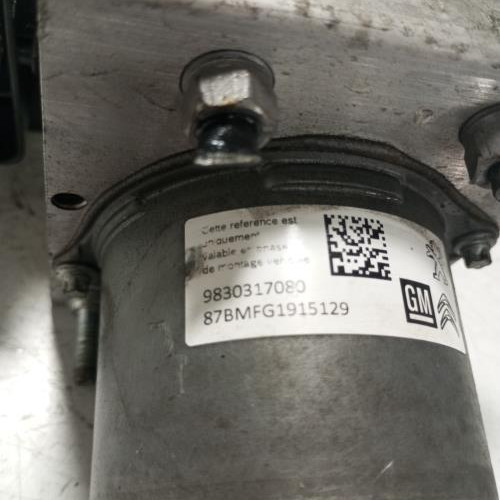103180120-5f800adc-0875-44b0-8538-8d6b255446a8-Piece-Bloc-ABS-freins-anti-blocage-1676024580-CITROEN-C3-3-PHASE-1-ef9385d4ae5ee7d076e093bfa3e3fee1b5b44f7db8dabaf3bc1ca1f1be36b0e4_m.jpg