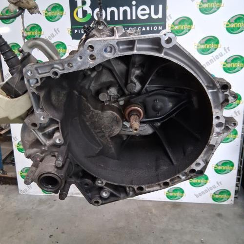 103180389-f5660974-dae3-41fe-8cce-e2464f3b5e0c-Piece-Boite-de-vitesses-1643634980-CITROEN-C3-3-PHASE-1-160f0d6840fd4df6abc675bae2b65926d97173d93316baed0ed78d40083e58dd_m.jpg
