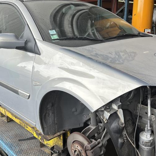 Vehicule-RENAULT-MEGANE%25202%2520PHASE%25201-2004-de4a17ae1995e093944911588ef268e639b5d16c10ddd06c25d66fe70509ef97_m.jpg