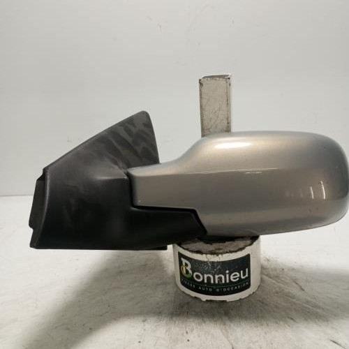 103264529-615cf33e-436e-445e-ab57-bbe57e01cce1-Piece-Retroviseur-gauche-7701068376-RENAULT-MEGANE-2-PHASE-1-13969578ffb9a976fb0894050ae056261654aab9c11fccdc967e17f14893cb06_m.jpg