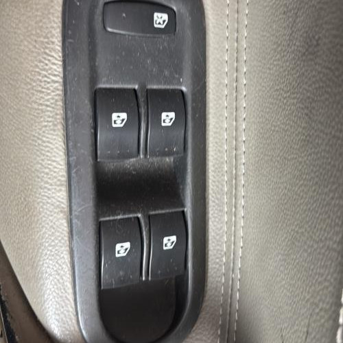 Vehicule-RENAULT-MEGANE%25202%2520PHASE%25201-2004-ff61ac90b9b0d86974c0b19a1a5020ee96bf6cd2c60c20c0c40ea795d53ef3a6_m.jpg