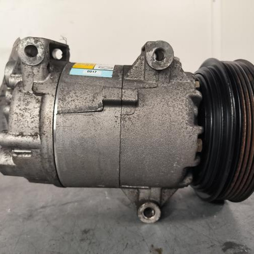 103265616-a763fbd4-7258-4e72-bb93-f0bcabc9db42-Piece-Compresseur-clim-8200316164-RENAULT-MEGANE-2-PHASE-1-0f3420536513c154f9048341e47ea7b666bd943a8a6fd4948c86e4e68d56a50d_m.jpg