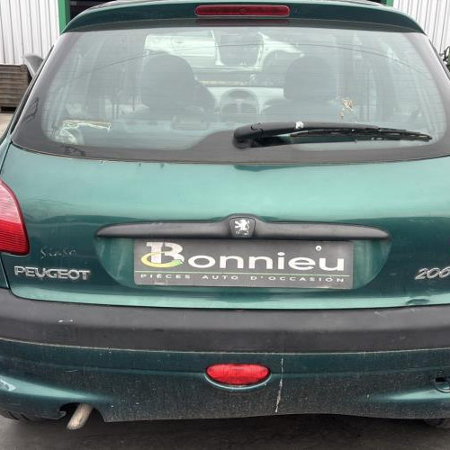 Vehicule-PEUGEOT-206%2520PHASE%25202-2001-08edd59684c704c83d6342127102dc08ab910a7179637e38dc71842da290d899_m.jpg